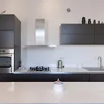 Cannes Centre • 3 Ch • 2 Sdb • Gare A Pied Appartamento