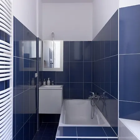 Apartmán Centre • 3 Ch • 2 Sdb • Gare A Pied *