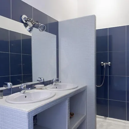 Centre • 3 Ch • 2 Sdb • Gare A Pied Cannes